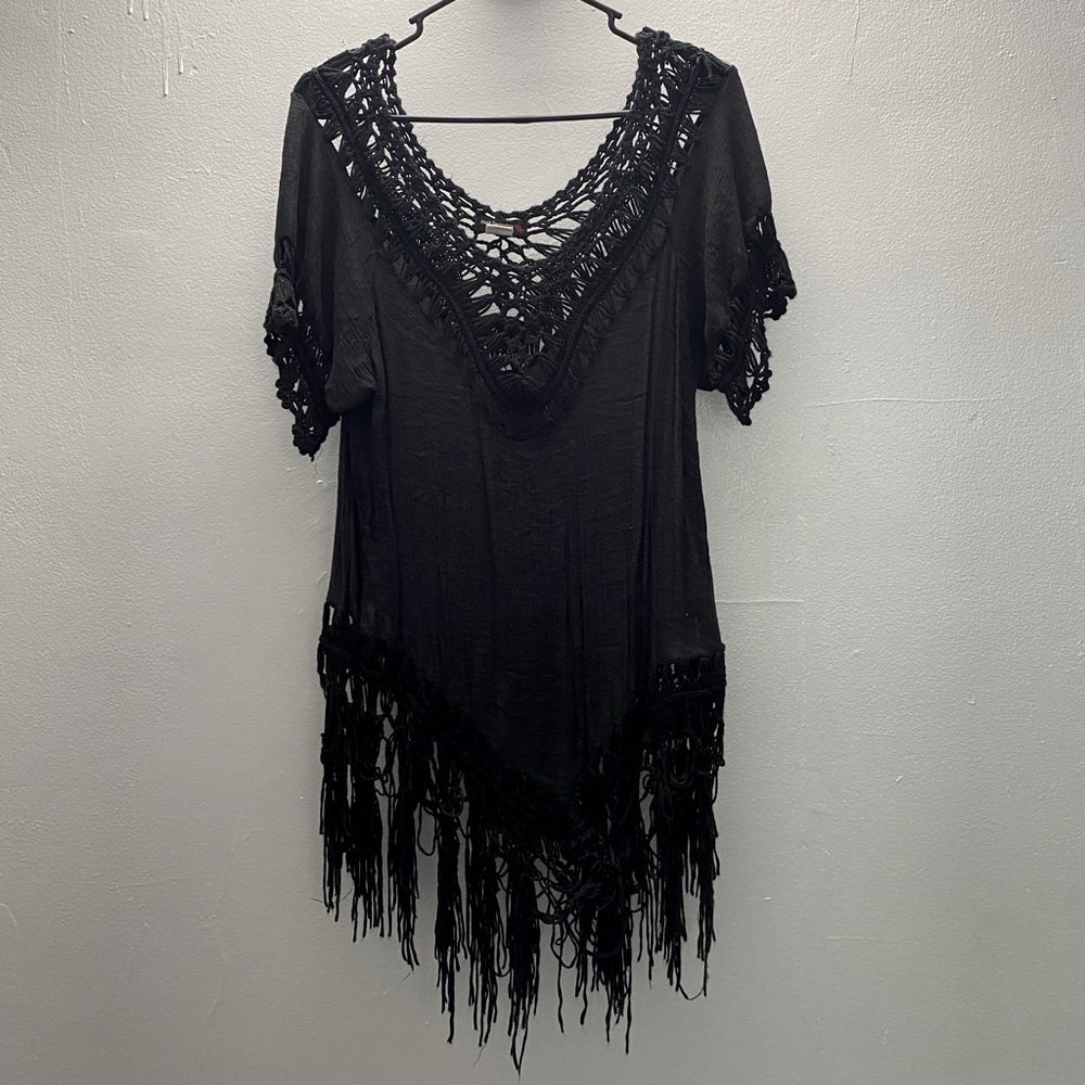 Black top size: L